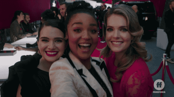 Jane, Kat, and Sutton taking a selfie.