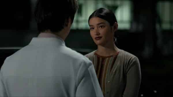 Christine (Liza Soberano) looking at Raf.