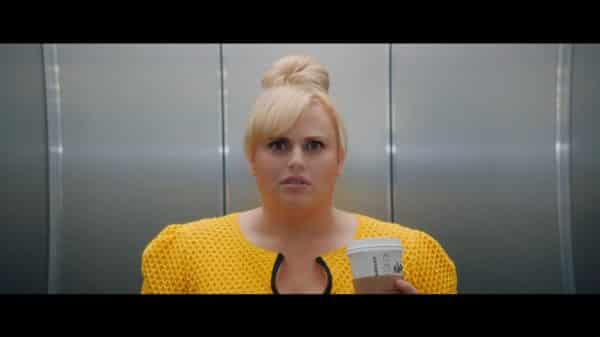 Natalie (Rebel Wilson) in Isn't It Romantic.