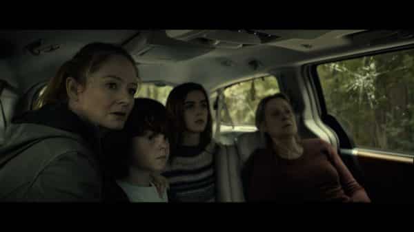 Kelly, Jude (Kyle Breitkopf), Ally, Lynn in the minivan.