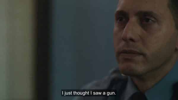 Detective Moreno (Elliot Villar) defending himself.