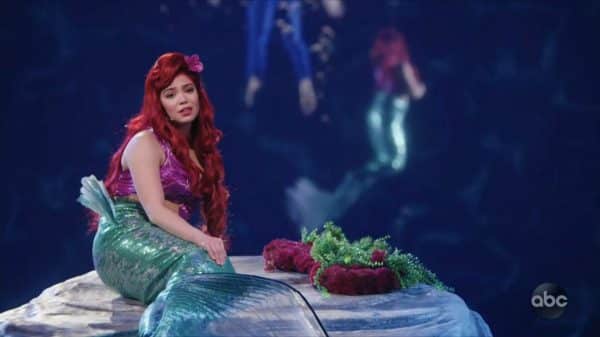 Auli'I Caeavalho as Ariel