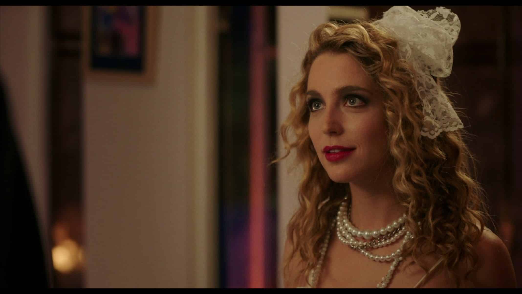 80s Julie (Jessica Rothe) in her Madonna gear.