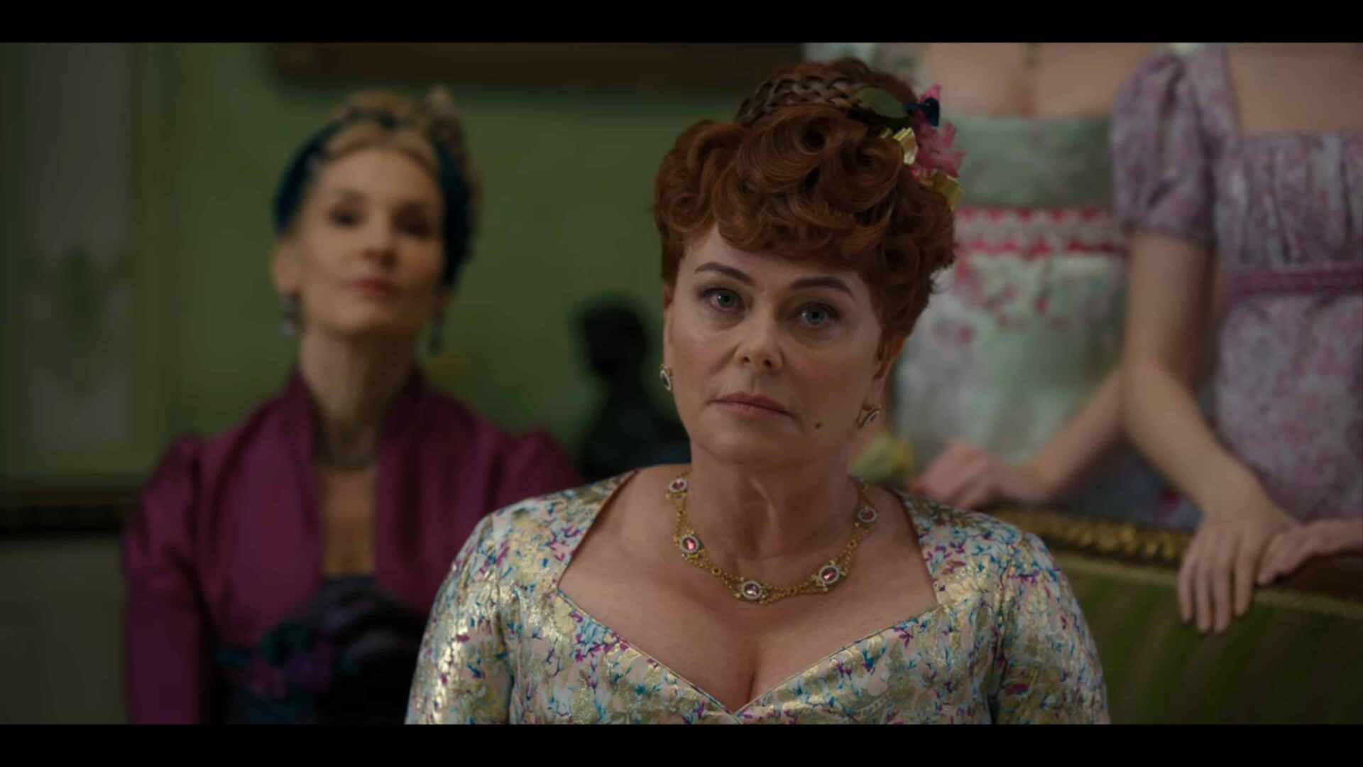 Lady Portia (Polly Walker) at a ball