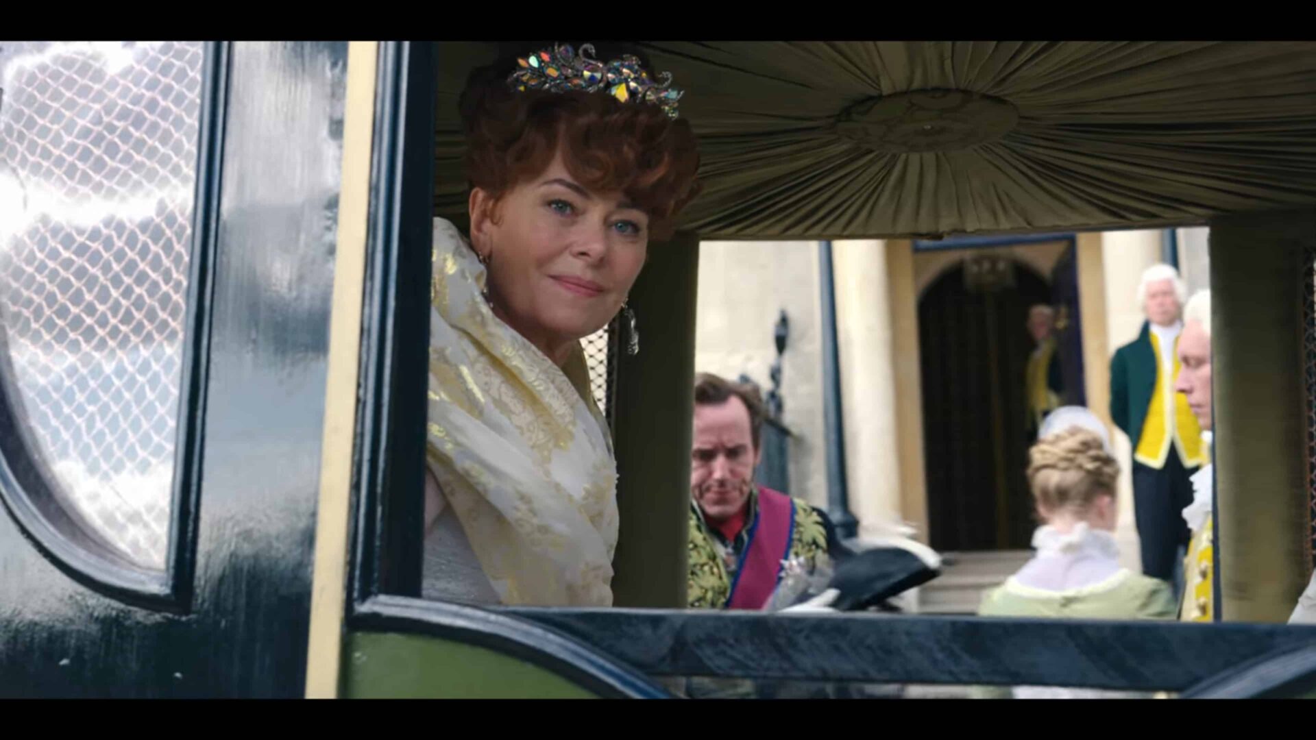 Lady Portia (Polly Walker) in a carriage