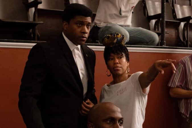 Cassius Clay (Eli Goree) and Regina King on the set of One Night In Miami