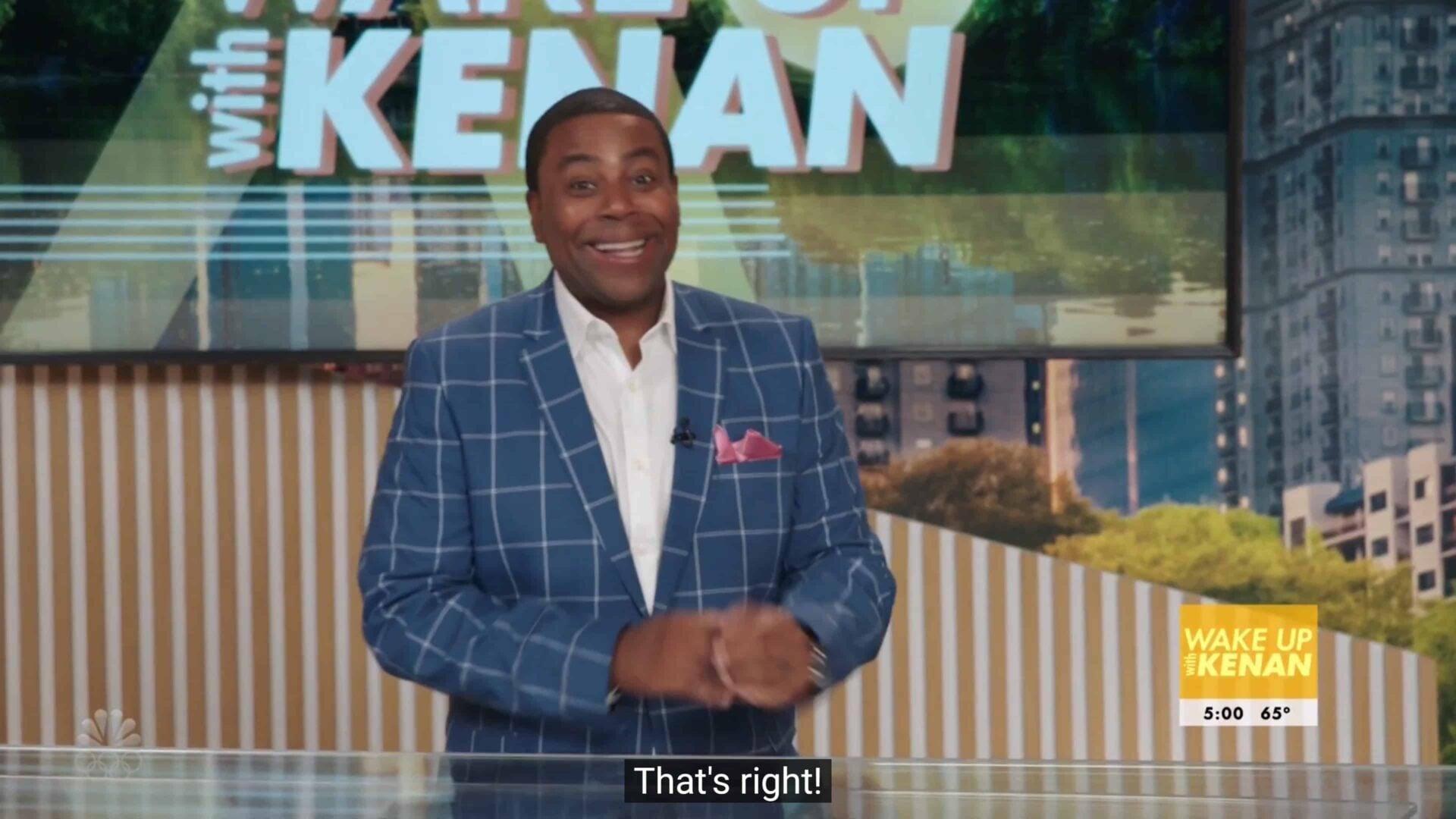 Kenan (Kenan Thompson) starting his show
