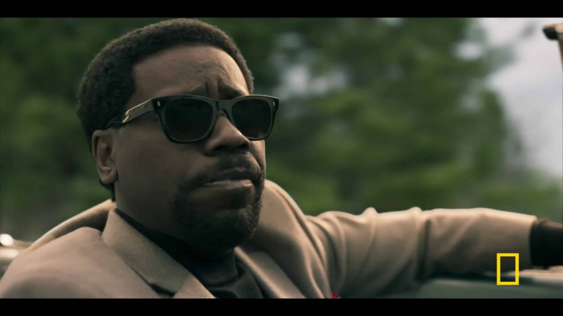 Ted (Malcolm Barrett) driving with Aretha, down south