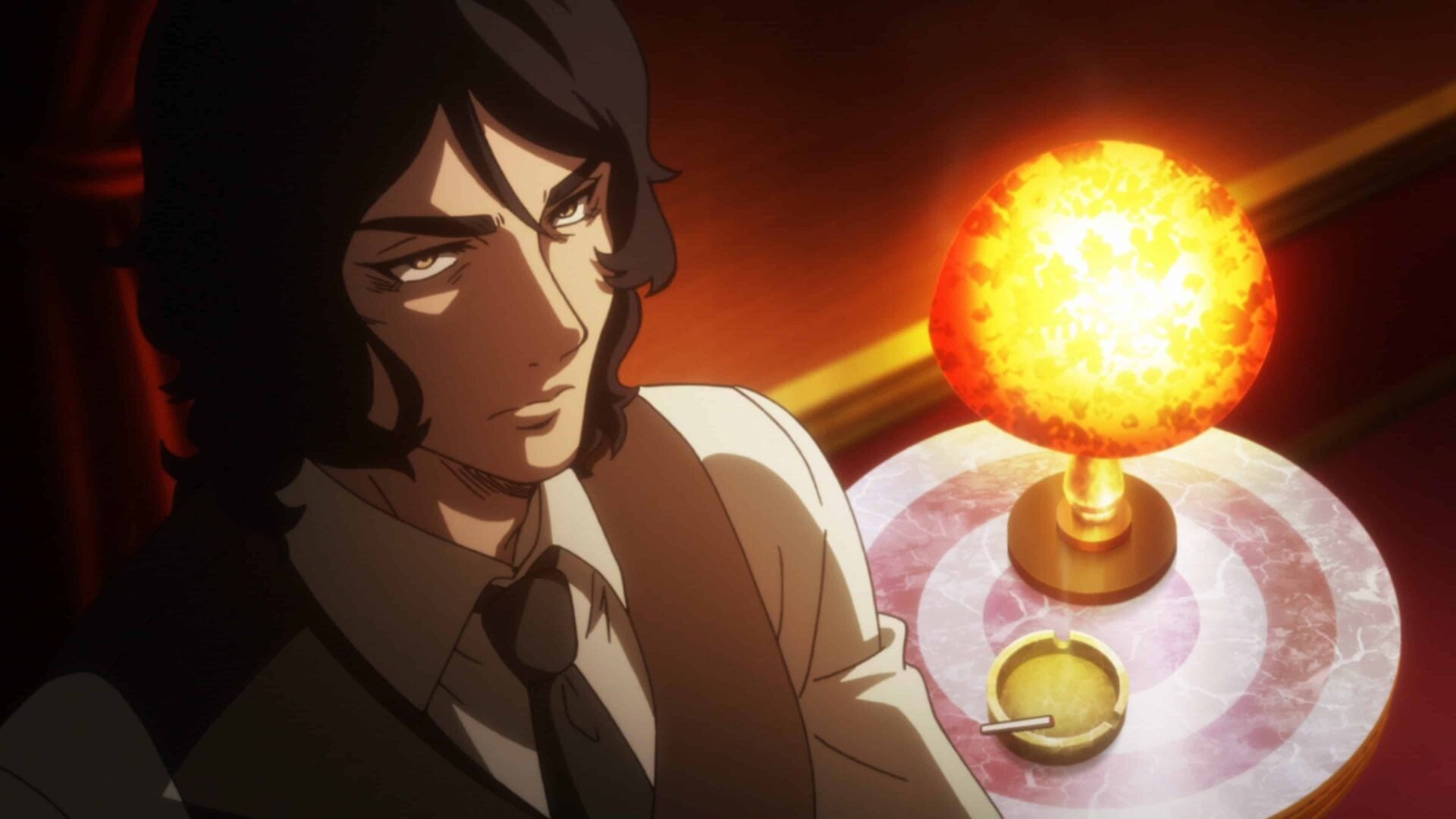 Kuzuhara (Chikahiro Kobayashi) waiting for his assassins