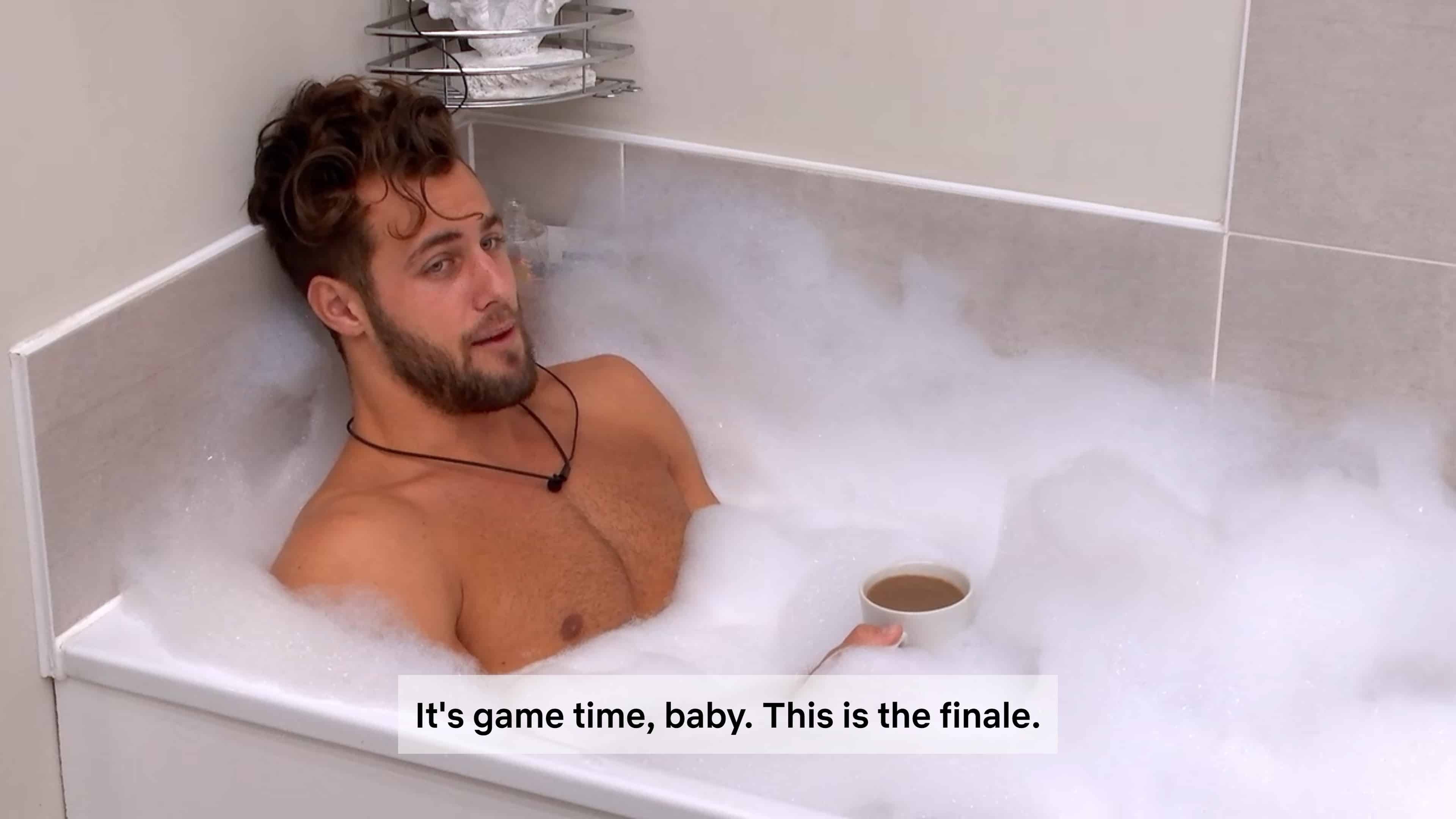 Mitchell, i nthe tub, trying to make a last minute pitch to River and Courtney