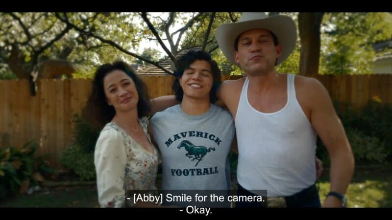 Melanie, Jimmy (David Del La Barcena), and James taking a picture together