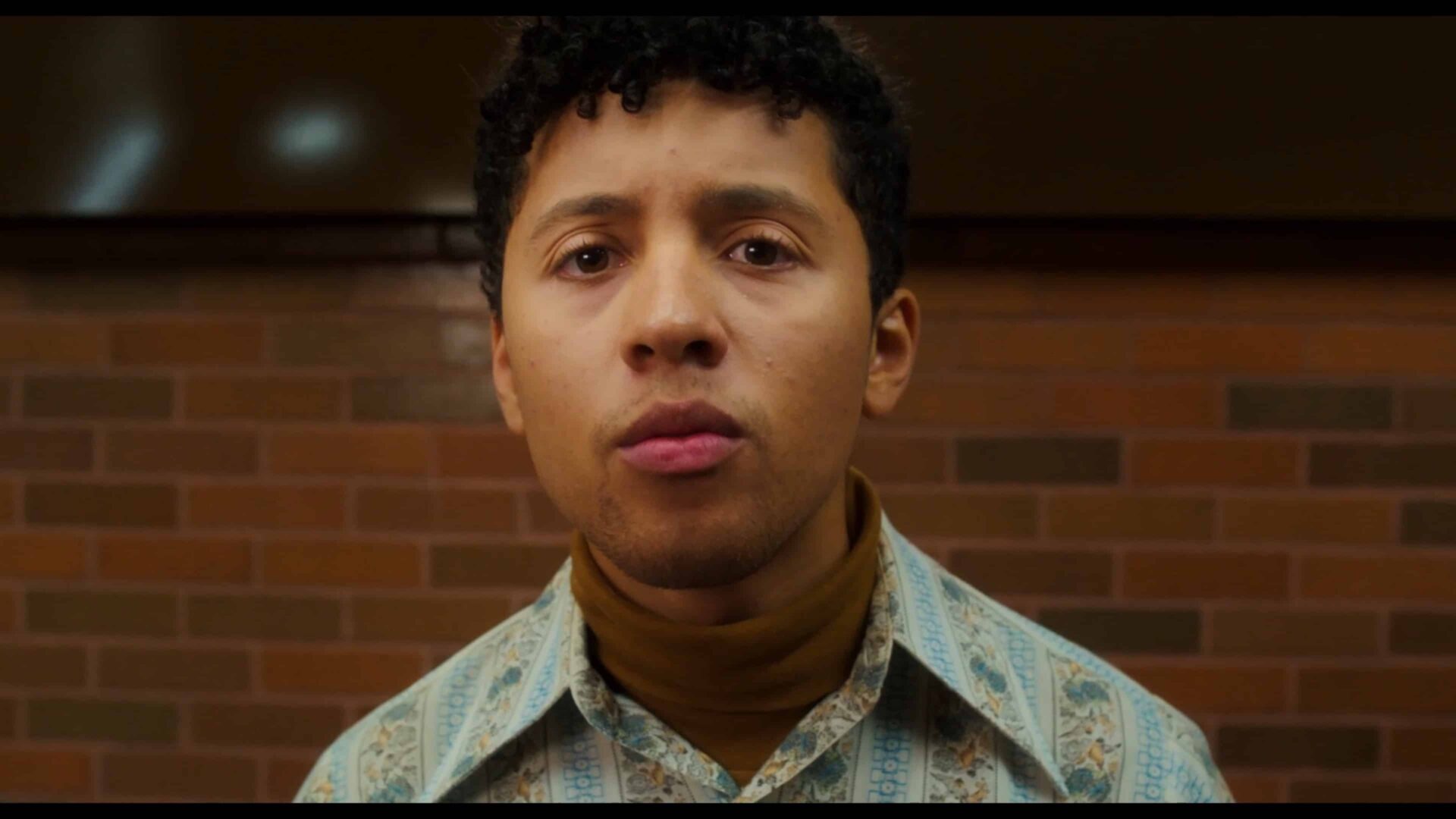 Milo (Jaboukie Young-White) noticing the signs which point him to talking to Wendy