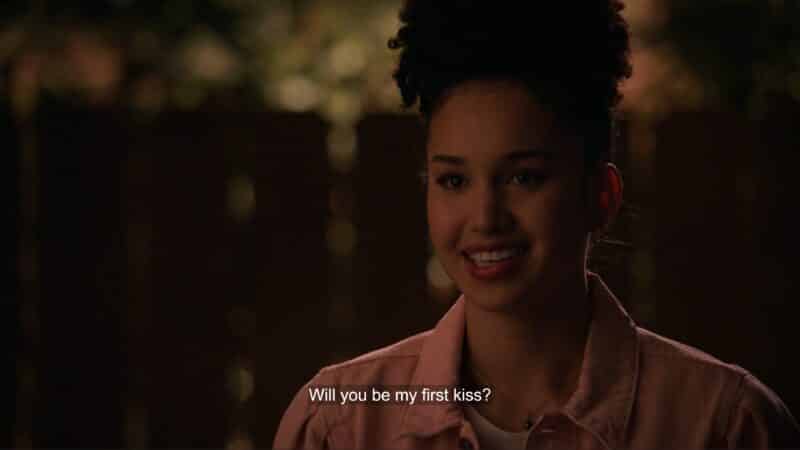 Gina asking EJ to be her first kiss