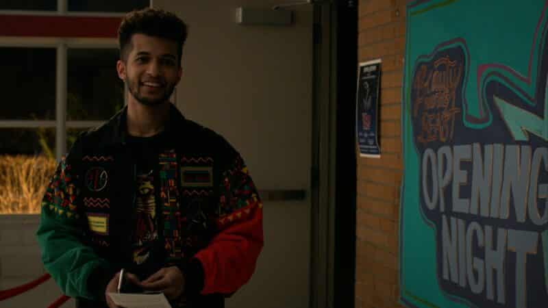 Jamie (Jordan Fisher) coming to see his sister, Gina, perform