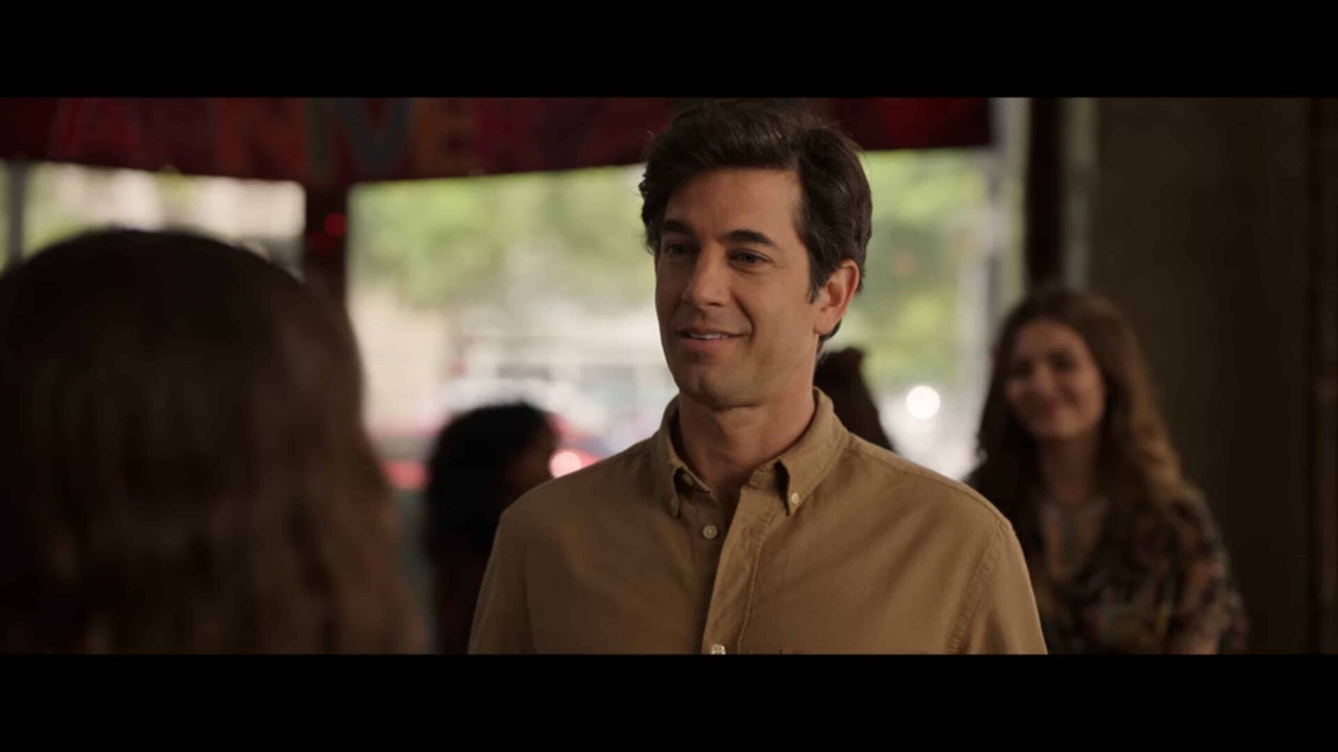 Howard (Adam Garcia) meeting Emme