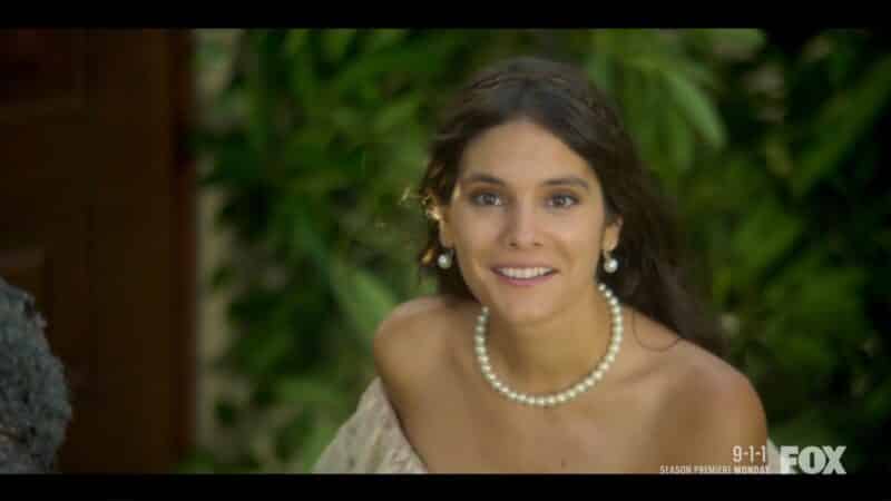Isabel (Caitlin Stasey) in the past