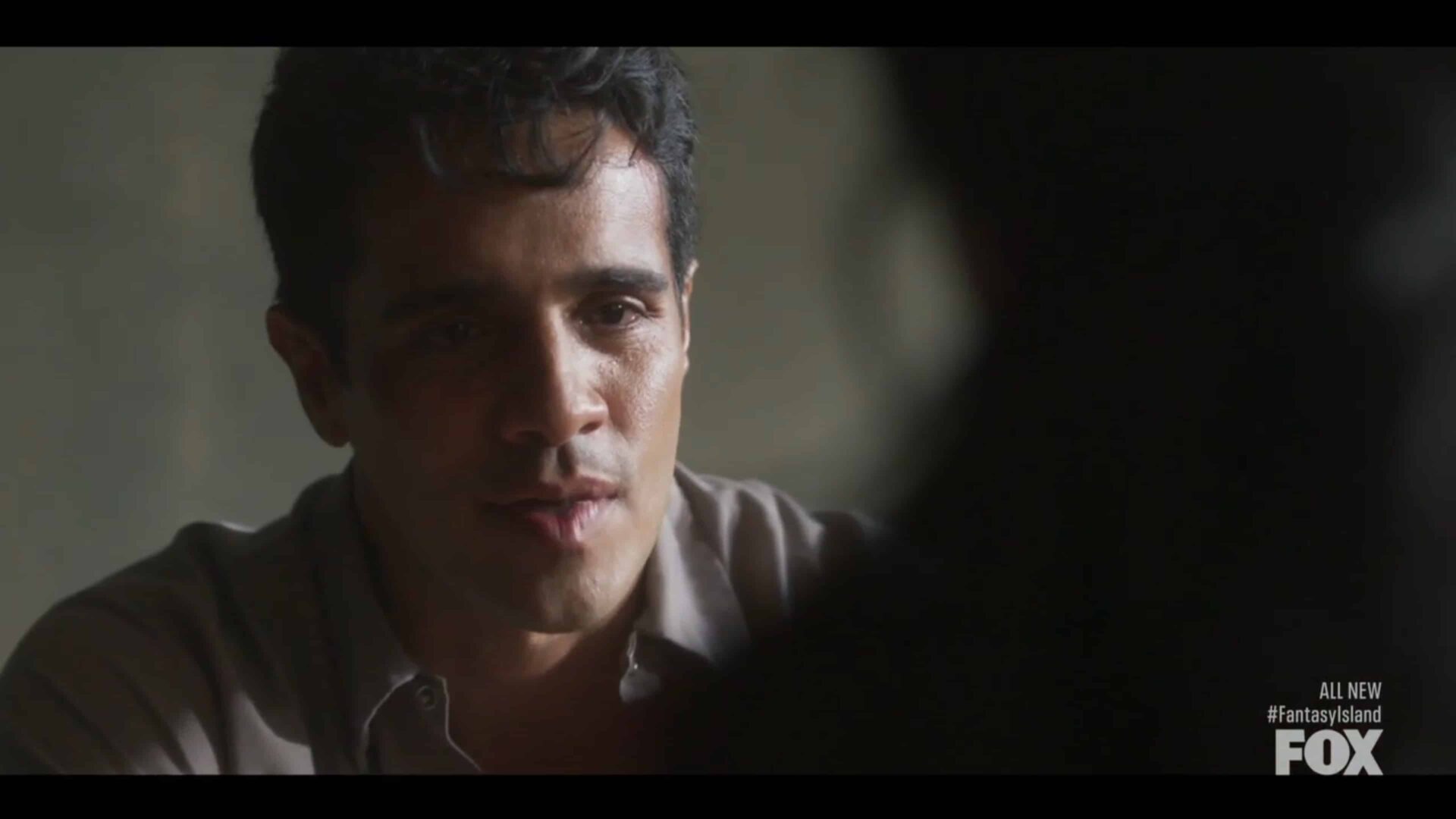 Martino (Ektor Rivera) in prison