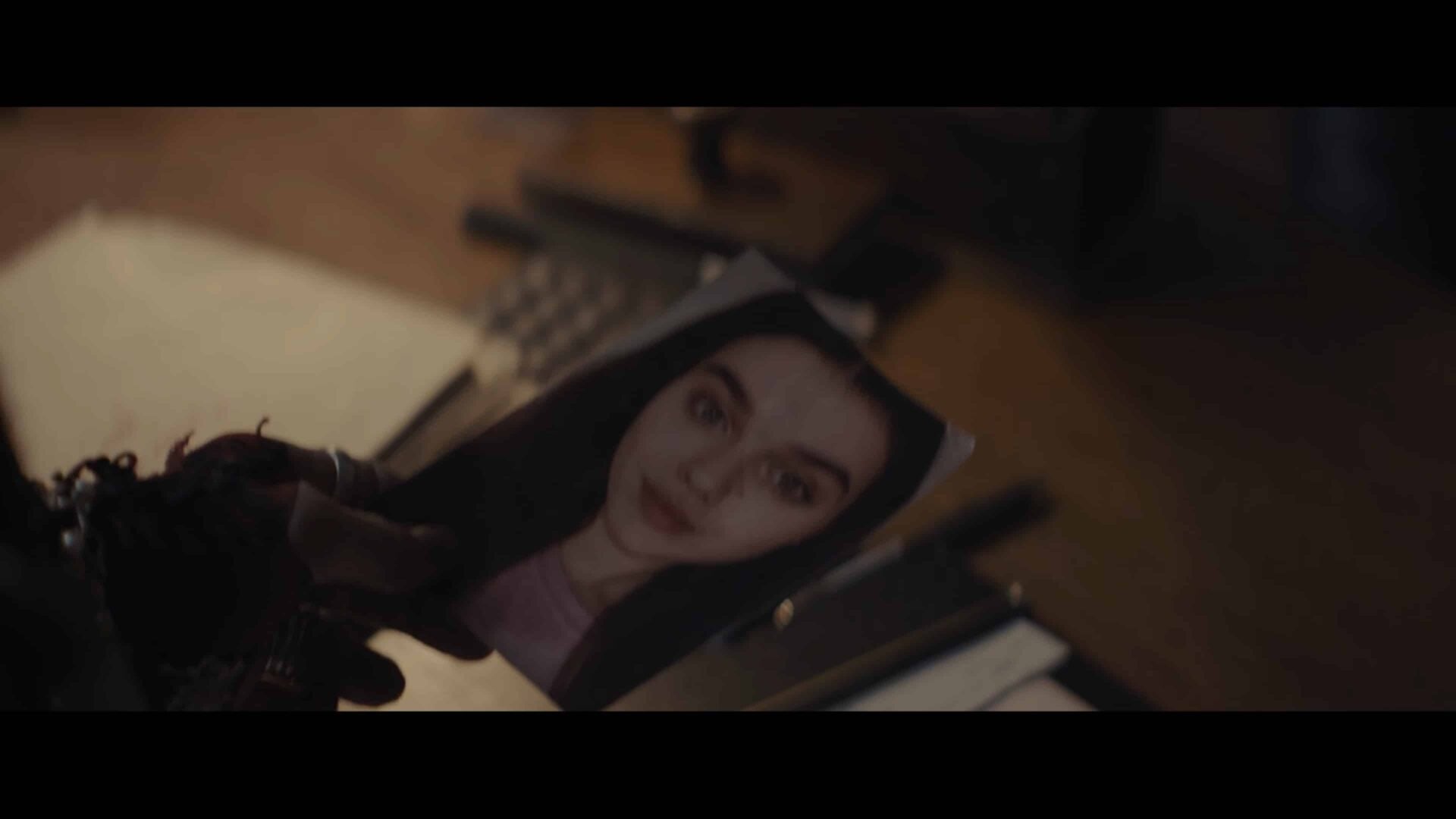 A picture of Melissa (Hilly Demaine) used to find her in Zone 414