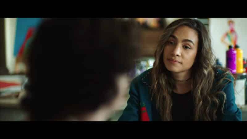 Roxy (Aurora Perrineau) meeting Cy for the first time in detention