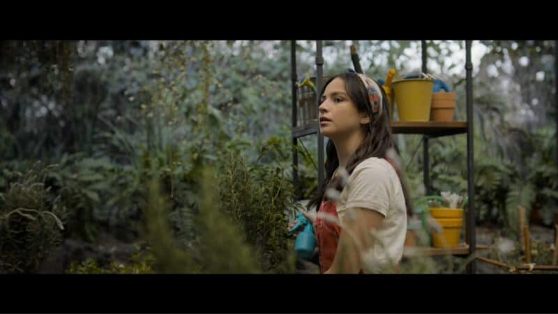 Vale (Annie Cabello) in her school's garden