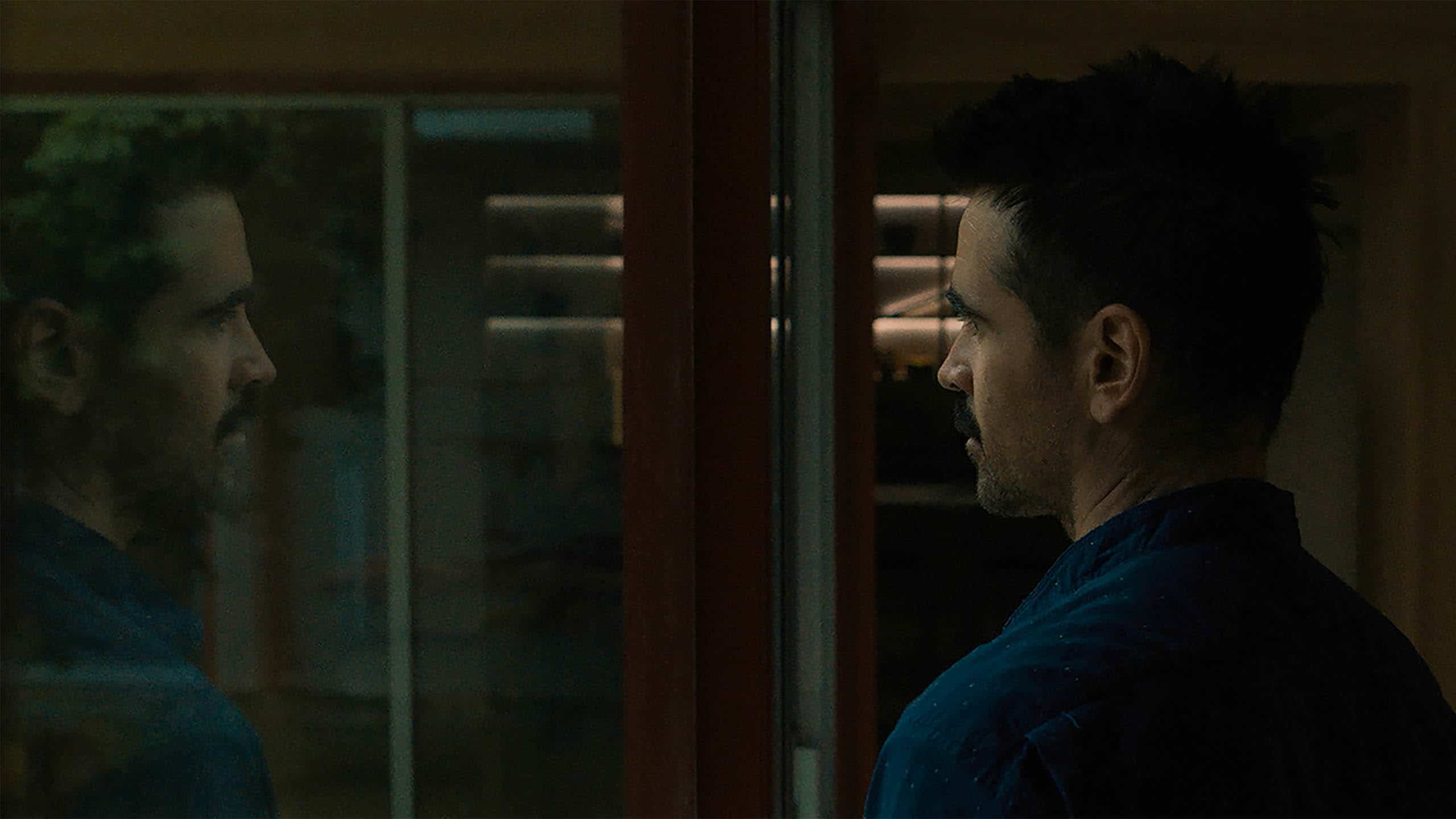 Jake (Colin Farrell) looking at his reflection