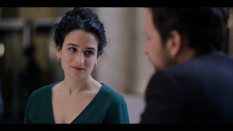 Emma (Jenny Slate) talking to Peter