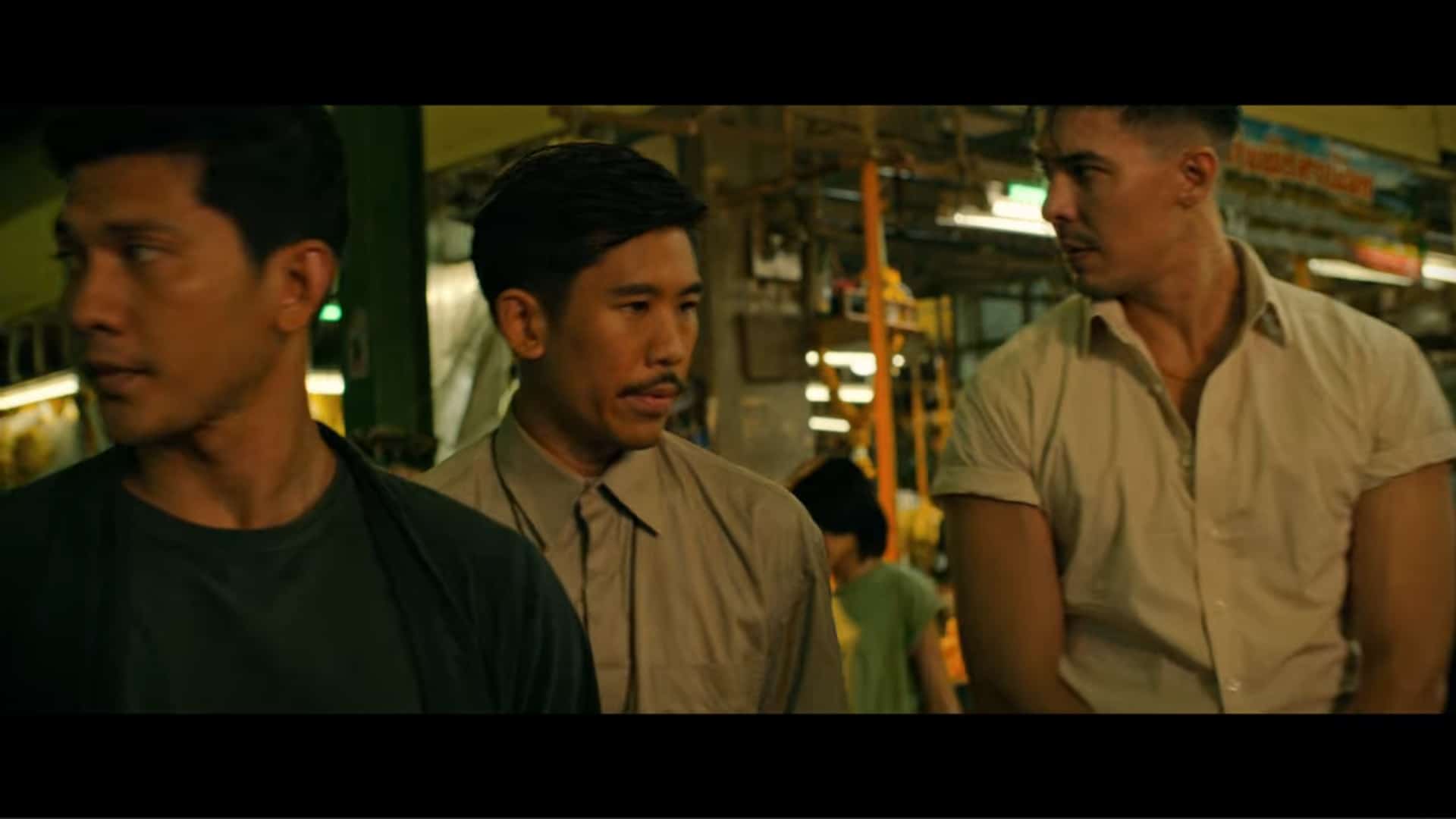 Kai, Tommy (Lawrence Kao), and Lu Xin in a Bangkok market