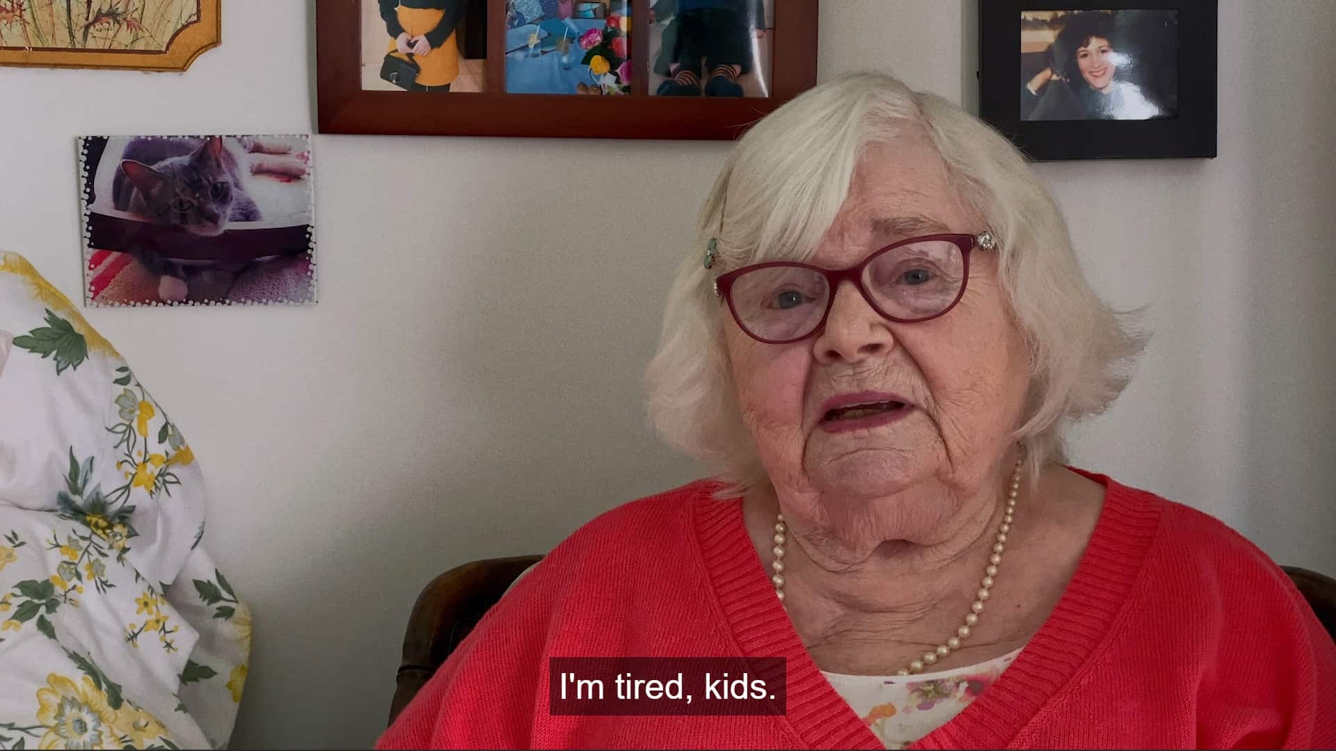 Mabel (June Squibb) noting she is tired