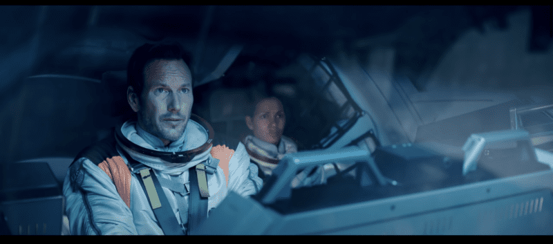 Brian Harper (Patrick Wilson) and Jo Fowler (Halle Berry) heading into space