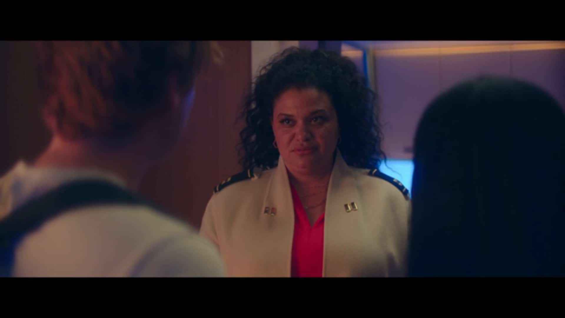 Captain Tarter (Michelle Buteau) talking to Walt and Sophie