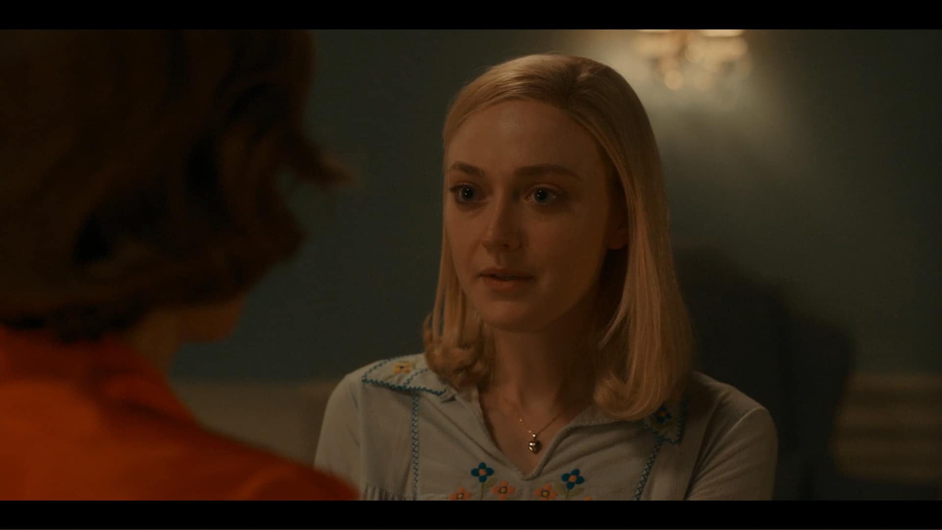 Susan (Dakota Fanning) worried about her mom | Susan Dakota Fanning The First Lady Season 1 Episode 5 see saw Susan (Dakota Fanning) worried about her mom