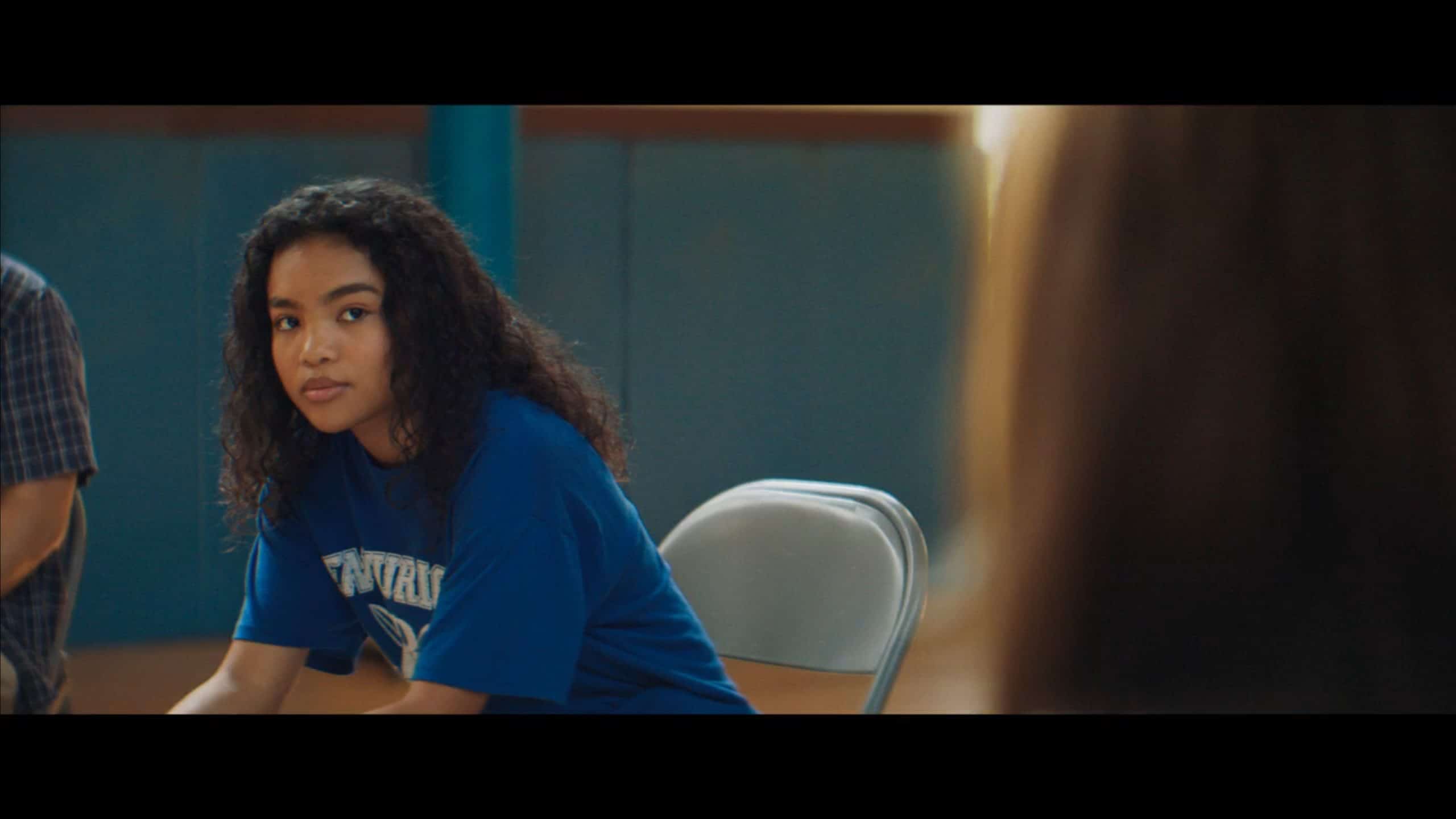 Rowan (Mia Isaac) in group therapy, with Danni