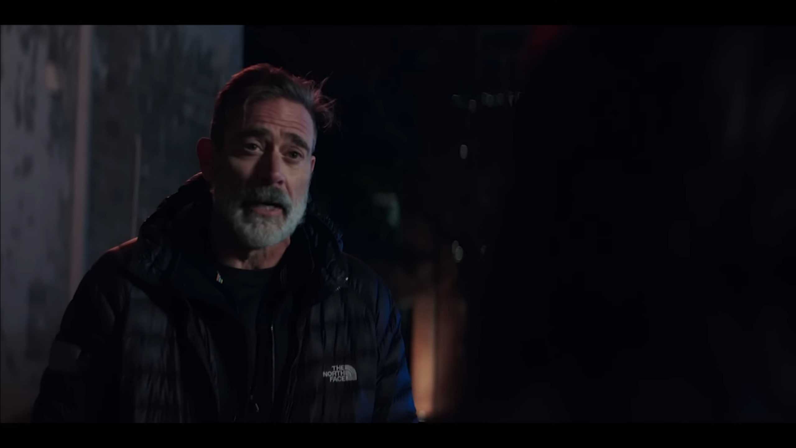 James (Jeffrey Dean Morgan) trying to stop his daughter from drinking and driving