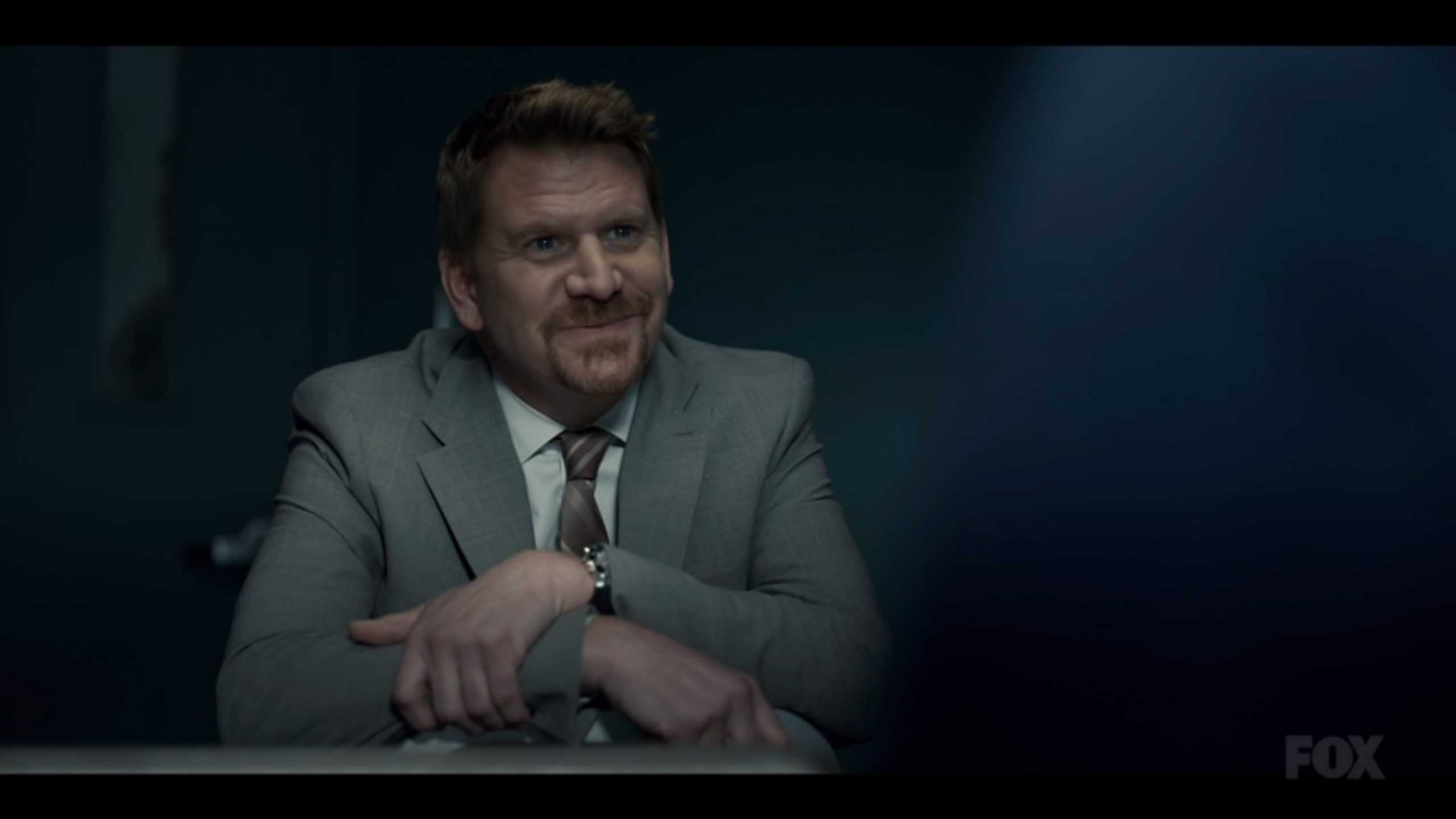 Dash Mihok as the FBI Agent