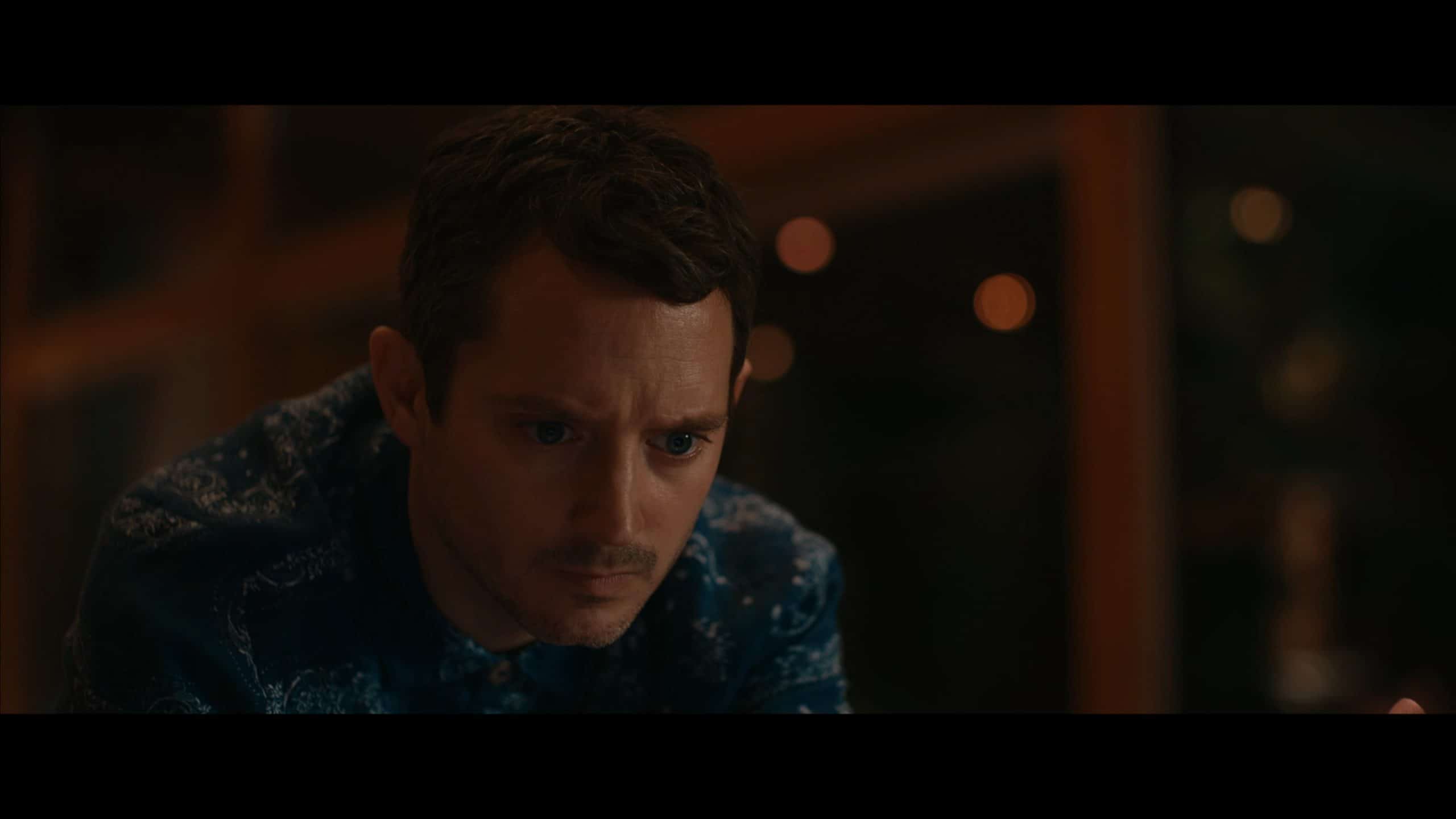 Walter (Elijah Wood)