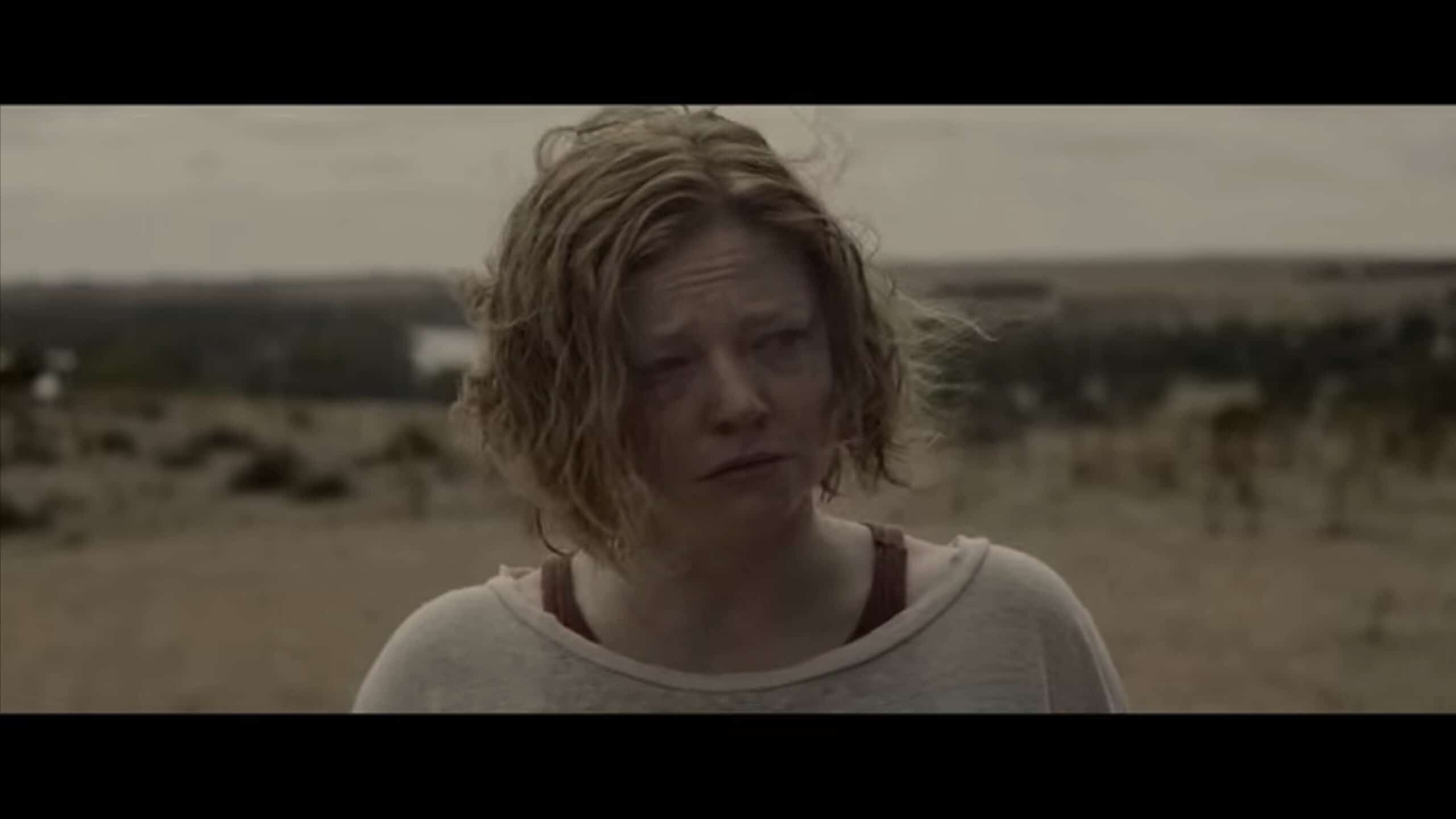 Sarah (Sarah Snook)