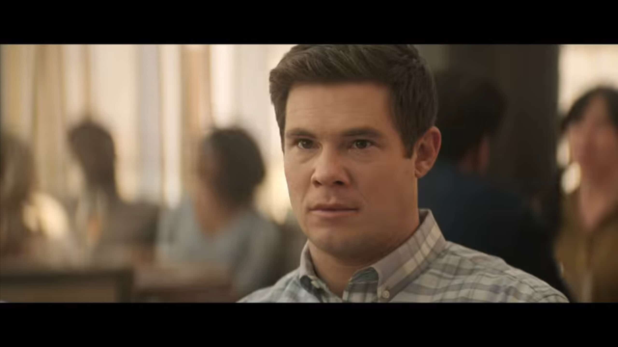 Owen (Adam DeVine)