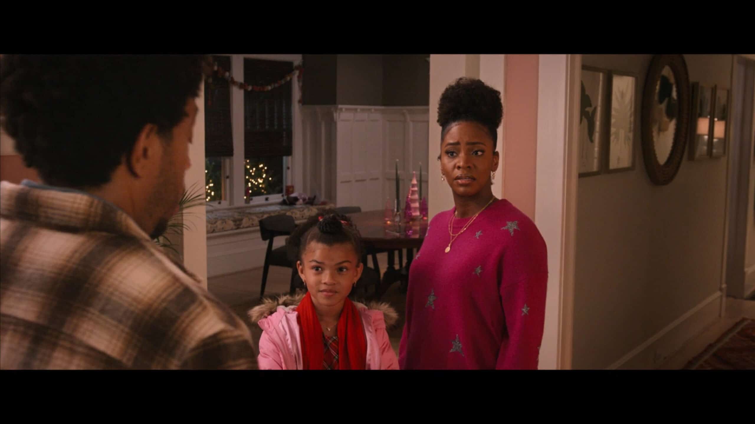 Charlotte (Madison Skye Validum) and Allison (Teyonah Parris)