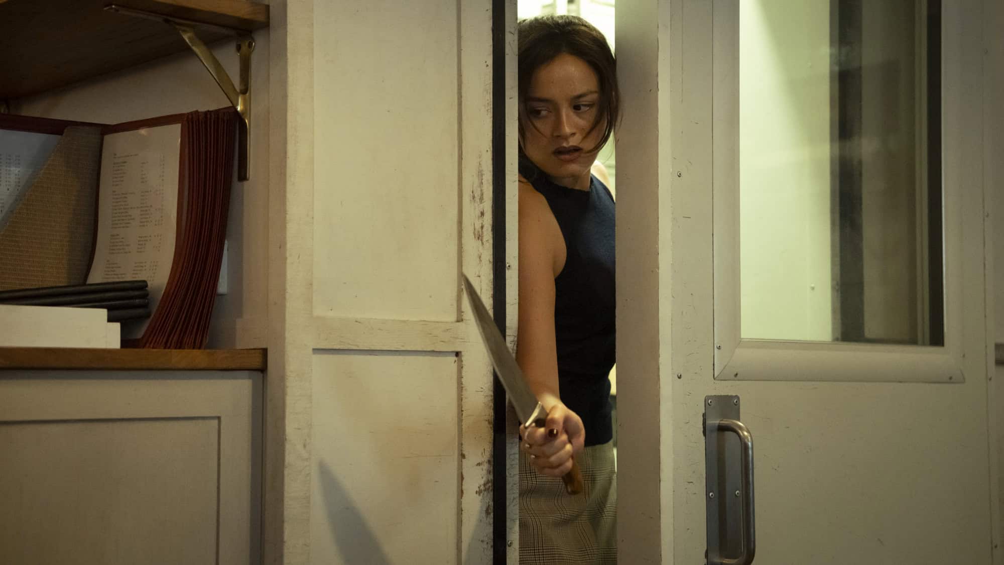 Ava (Chase Sui Wonders) with a knife in hand – I Know What You Did Last Summer