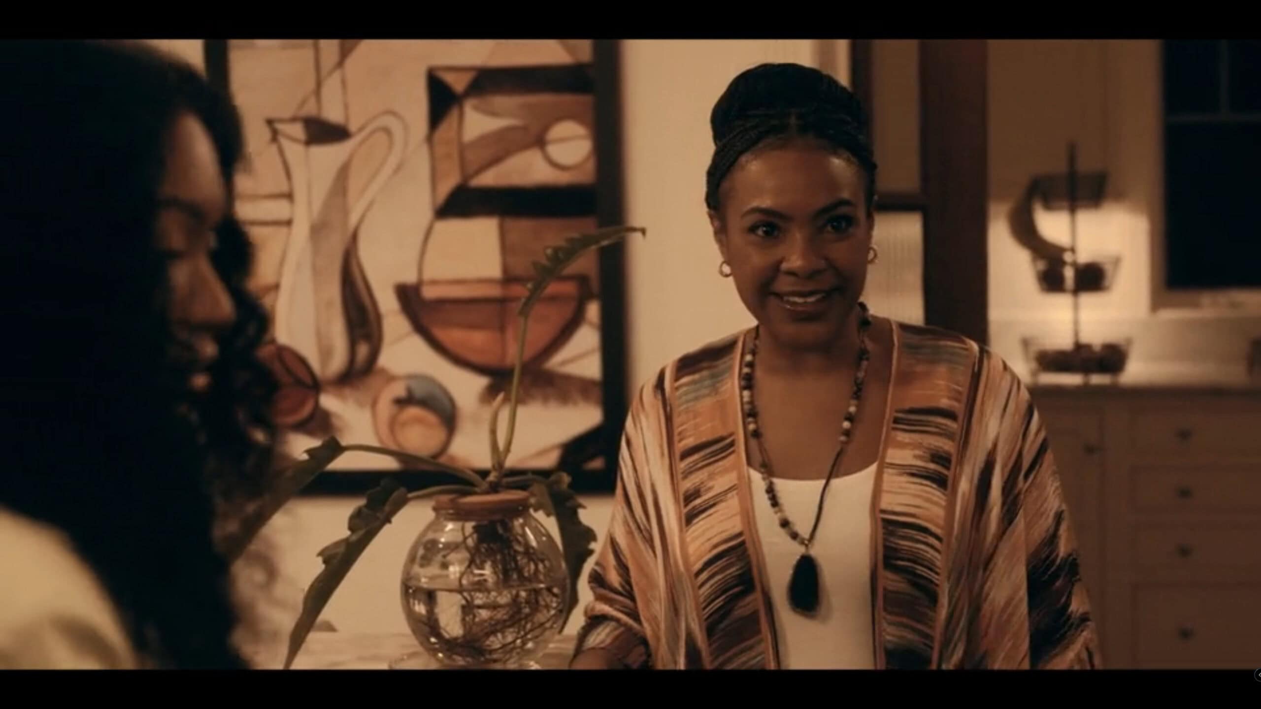 Carolyn (Courtney Sauls) in her home, as Kenya has Papa and her father come in - The Chi Season 7 Episode 8
