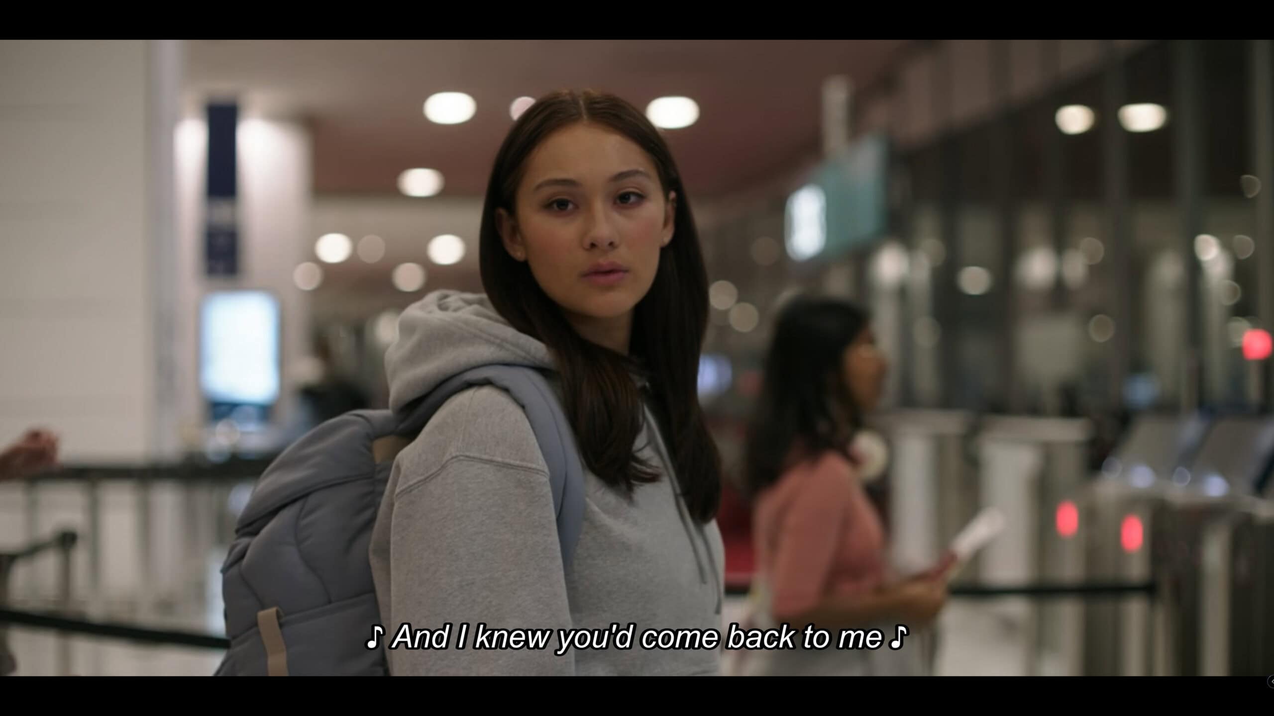 Belly spotting Conrad while on her way to Paris - The Summer I Turned Pretty Season 3 Episode 8