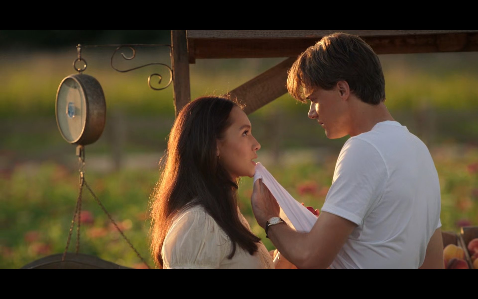 Belly having her mouth wiped by Conrad - The Summer I Turned Pretty Season 3 Episode 5