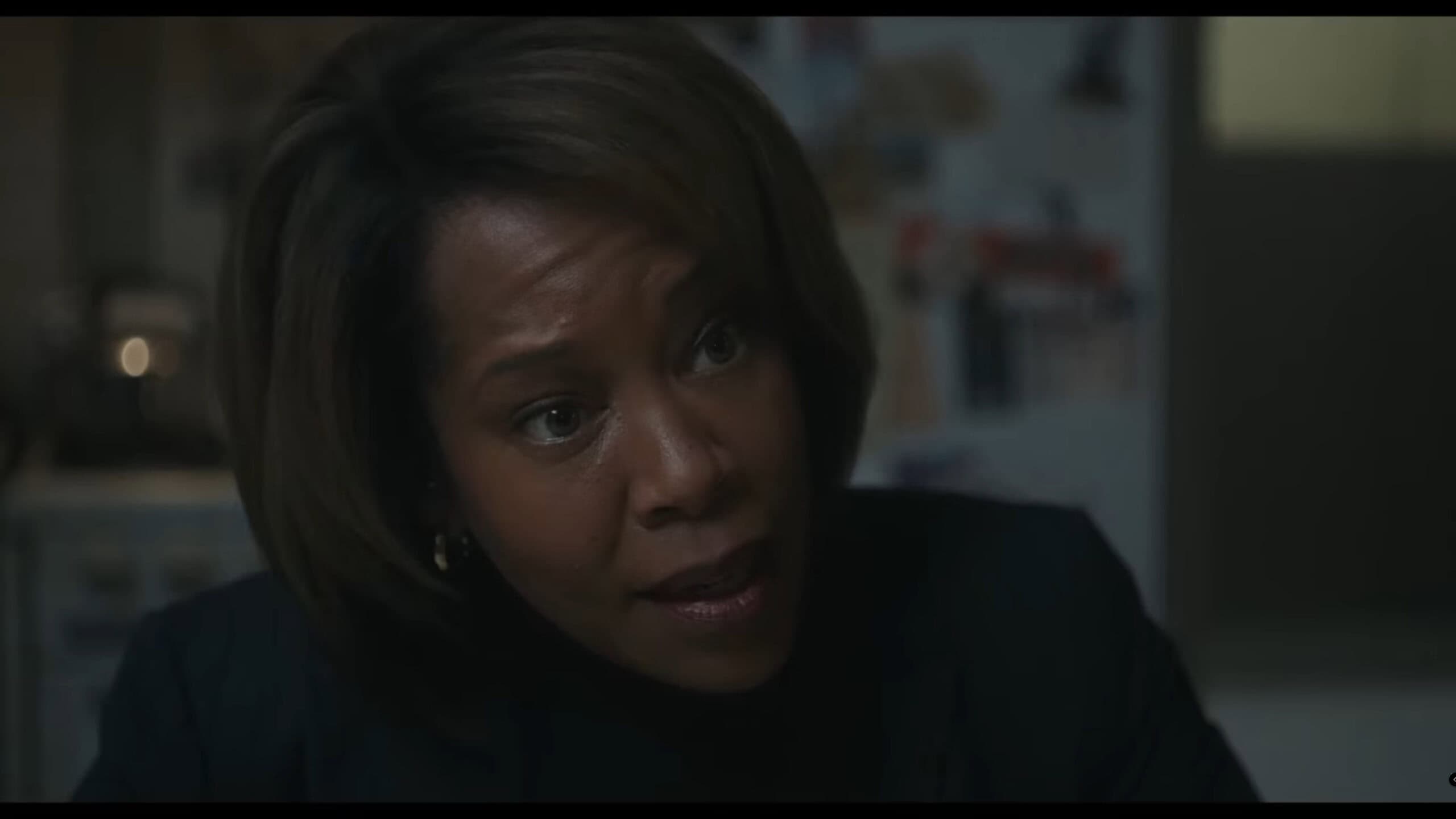 Detective Roman (Regina King) interrogating Hank – Caught Stealing