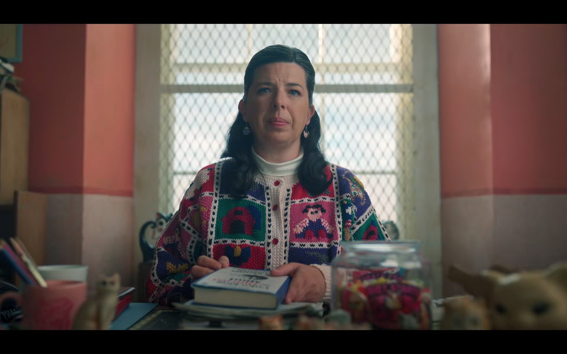 Judi (Heather Matarazzo) talkign to Wednesday - Wednesday Season 2 Episode 2