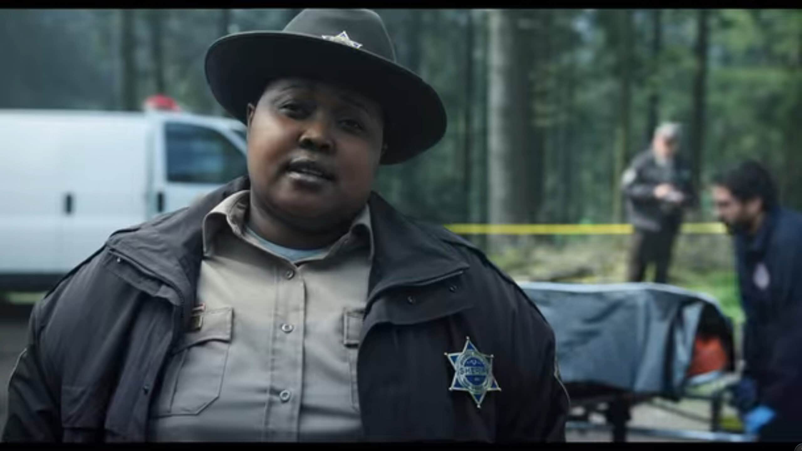 Sheriff Santiago (Luyanda Unati Lewis-Nyawo) asking what Wednesday is doing near her crime scene - Wednesday 2.1