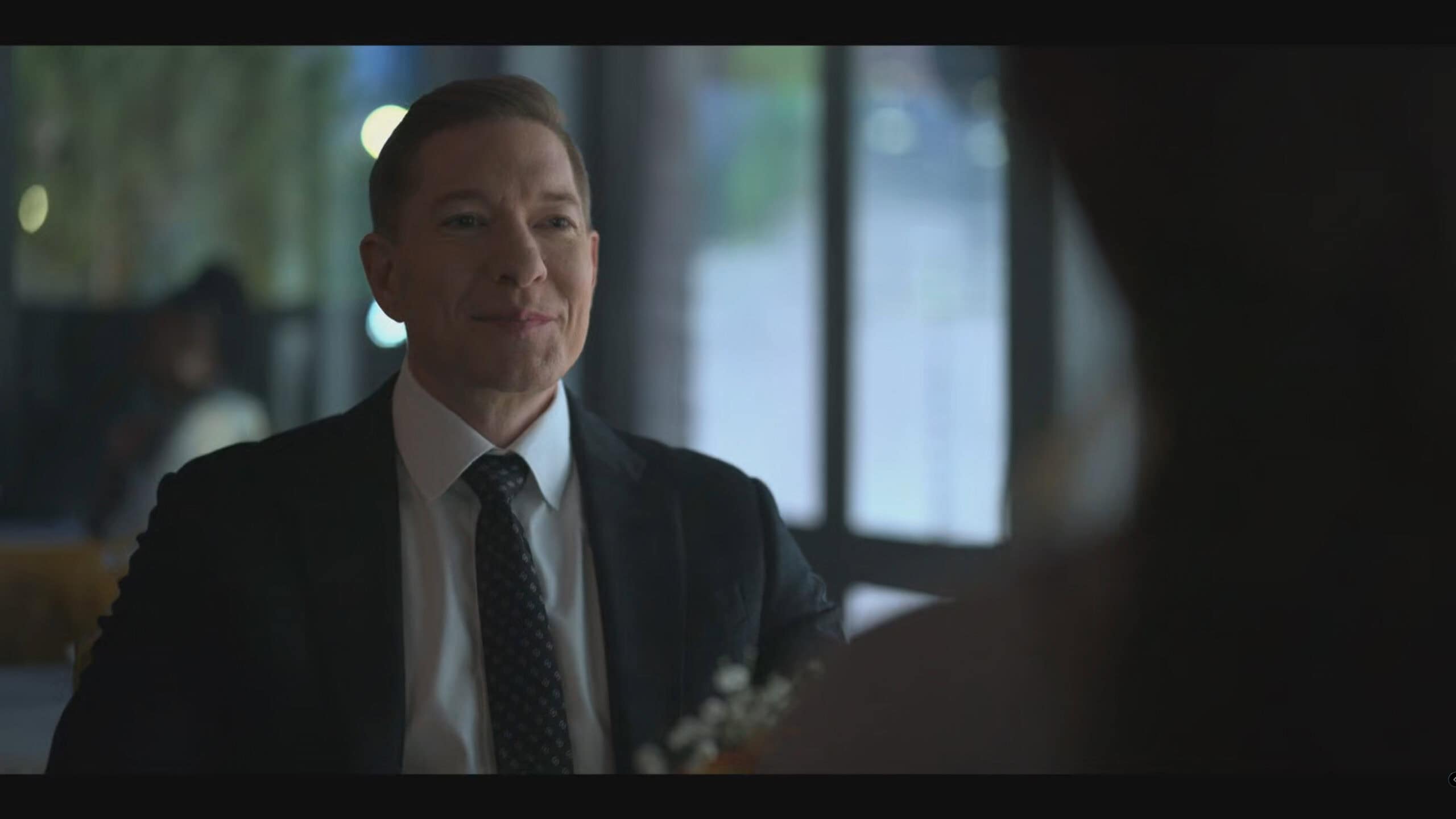 Bill (Joseph Sikora) having lunch with Jax - Reasonable Doubt Season 3 Episode 1