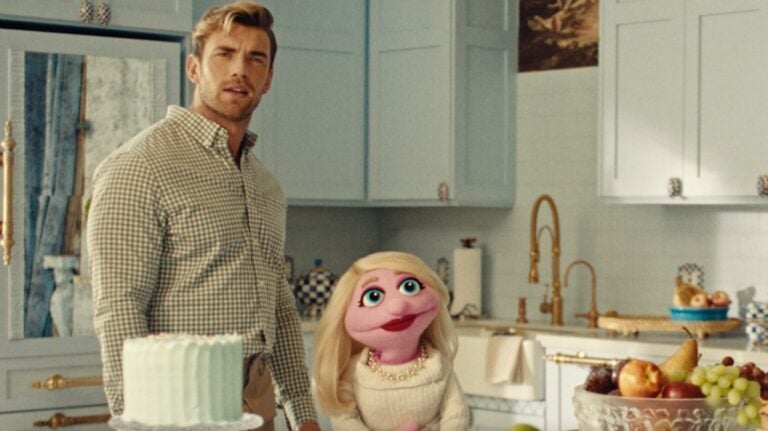 Xander (Zane Phillips) and Marilyn Muff (Rosie O’Donnell) - She Raised Me