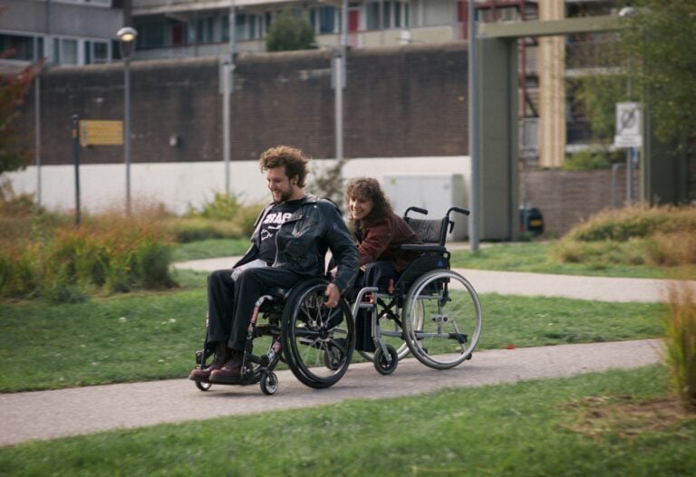 Stand Up (2026) – Review and Summary | Tribeca Film Festival