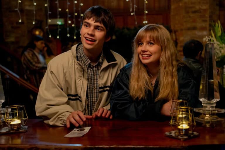 Owen (Spike Fearn) and Emily Raine (Angourie Rice)